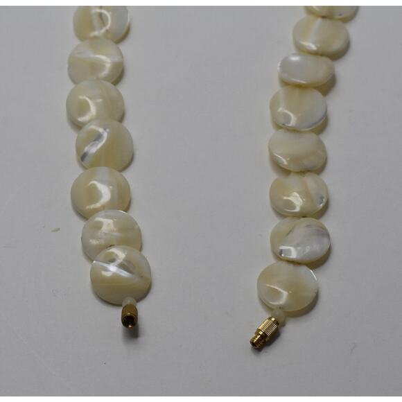 Antique Art Deco Mother Of Pearl Shell Coin Beads Single Strand Choker Necklace - Picture 11 of 12